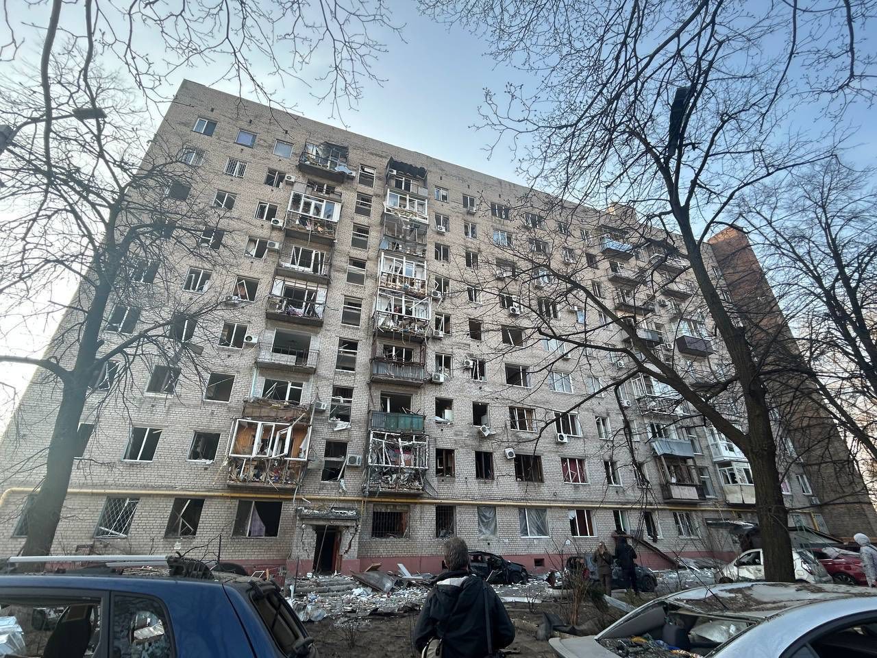 У Дніпрі внаслідок атаки ворожих БпЛА загинули 4 людини, понад двадцять постраждалих