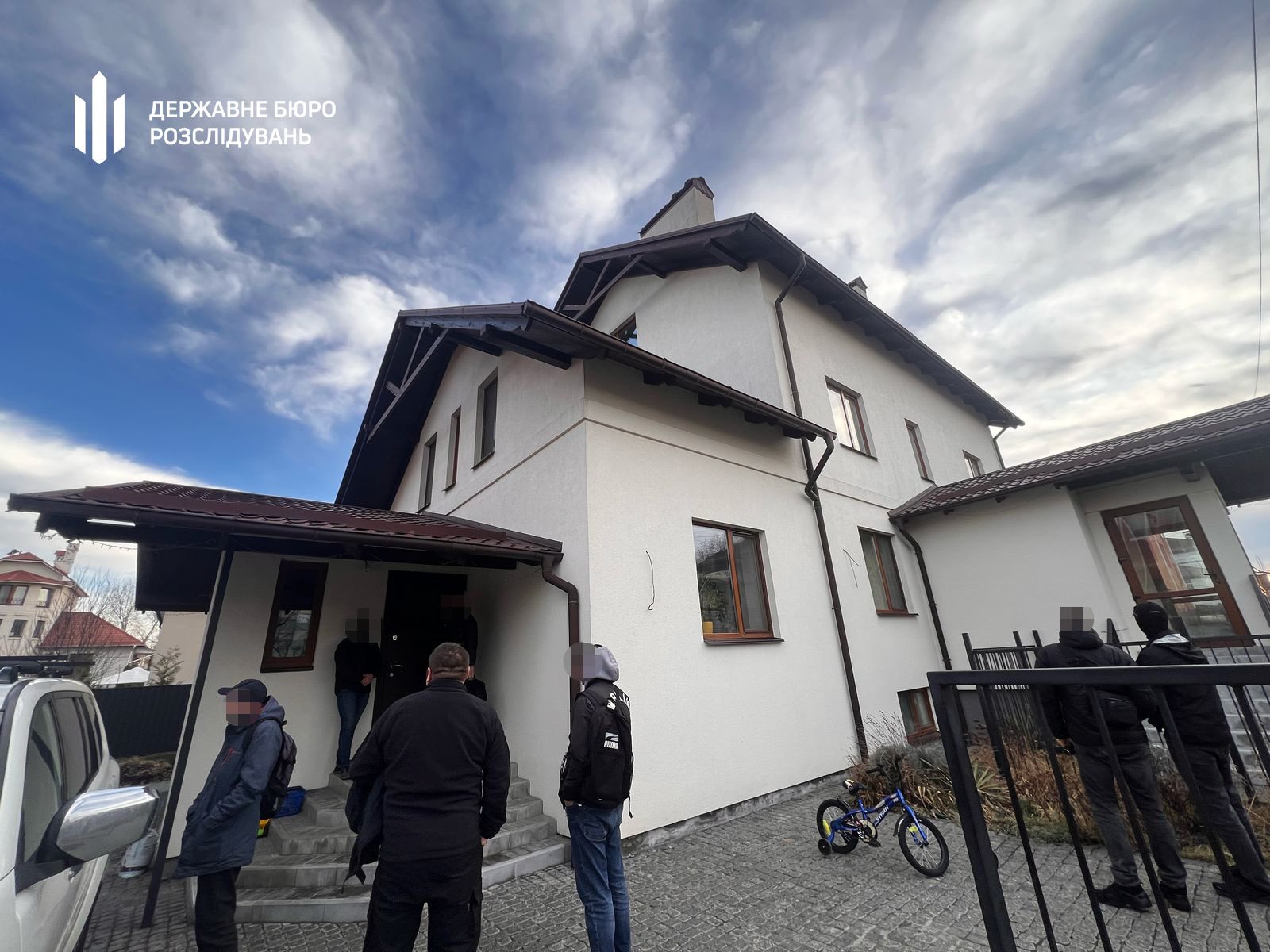 До заступника голови ВККС України прийшли з обшуками