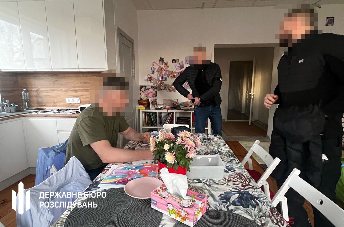 До заступника голови ВККС України прийшли з обшуками