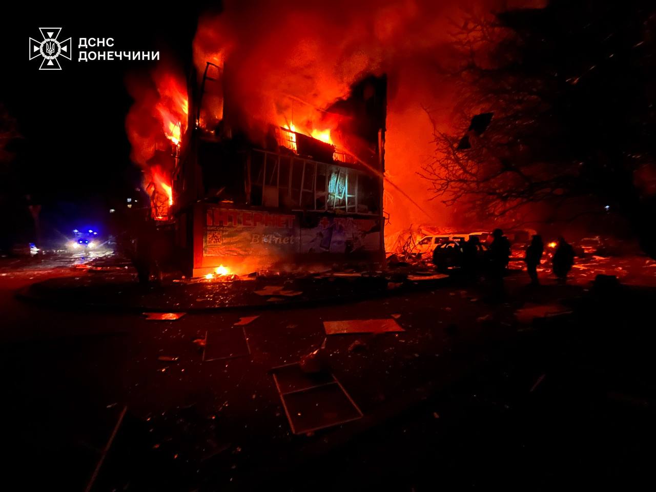 Обстріл Добропілля на Донеччині: щонайменше 11 загиблих та 30 поранених
