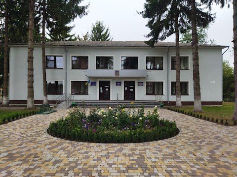 Будівлю мерії Узина за 1,3 млн гривень оснастять пандусом