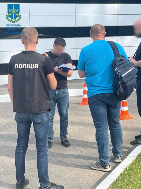 Генерального директора заповідника на Київщині викрито на одержані 100 тис. грн неправомірної вигоди