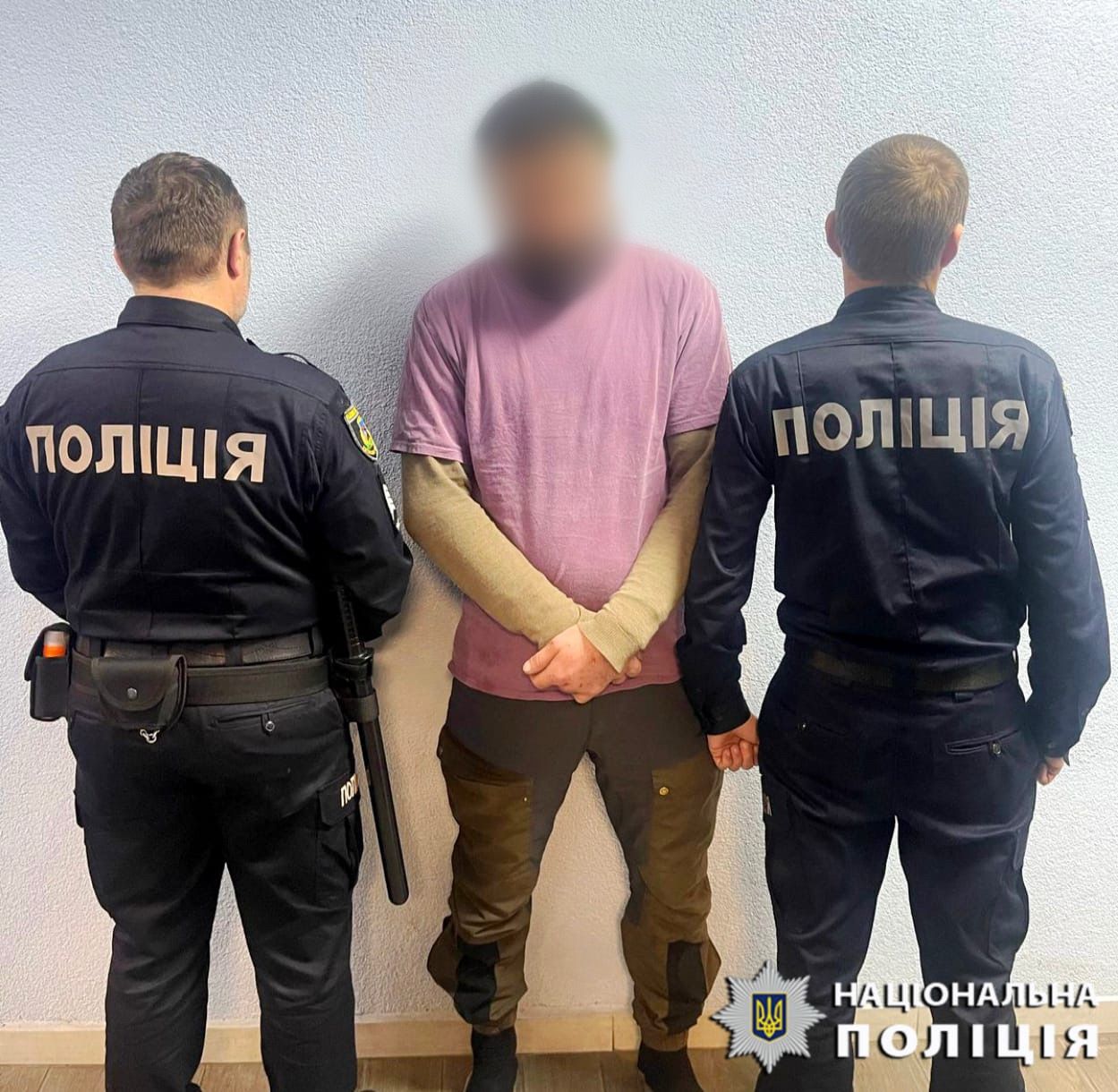 Мешканцю Київщини повідомили про підозру у зберіганні зброї Мешканцю Київщини повідомили про підозру