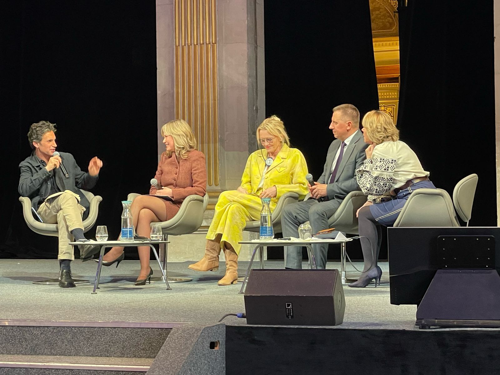 Білогородський сільський голова взяв участь у конференції «Cities Stand for Peace» у Парижі