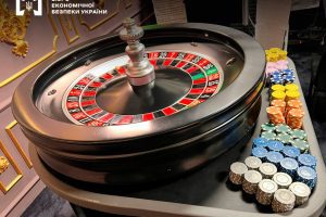 Онлайн-казино під виглядом телестудії: БЕБ викрило підпільний заклад у центрі столиці