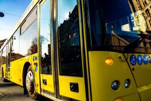 У столиці цими вихідними ярмарки змінять рух шість автобусних та один тролейбусний маршрут У столиці цими вихідними ярмарки змінять рух шість автобусних та один тролейбусний маршрут