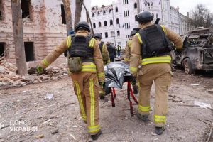 Кількість жертв удару по Сумах зросла до 35, постраждалих 117 – прокуратура Кількість жертв удару по Сумах зросла до 35, постраждалих 117 – прокуратура