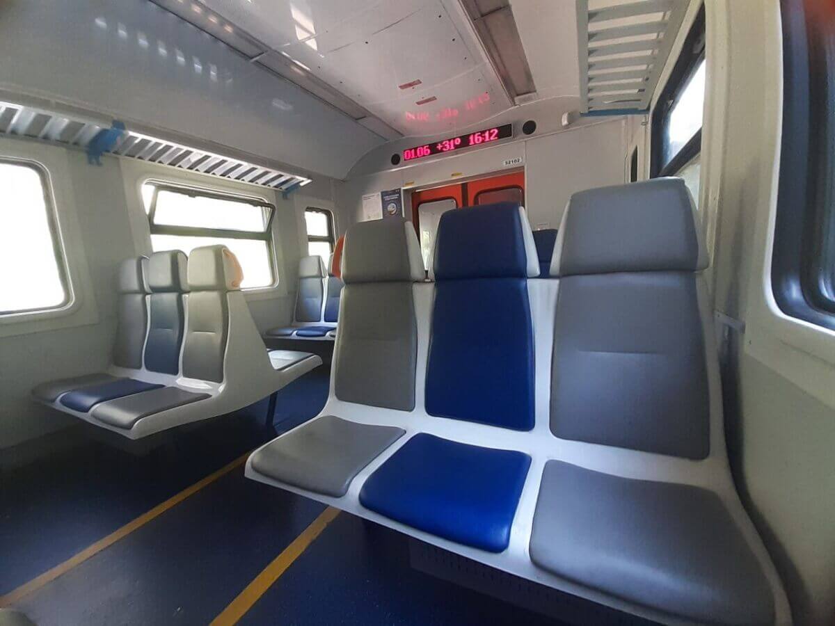 Через ремонтні роботи змінюються посадка та висадка пасажирів столичної електрички по станції Дарниця Через ремонтні роботи змінюються посадка та висадка пасажирів столичної електрички по станції Дарниця