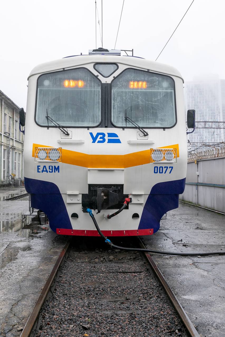 “Укрзалізниця” випускає черговий модернізований електропоїзд на маршрут Київ-Чернігів