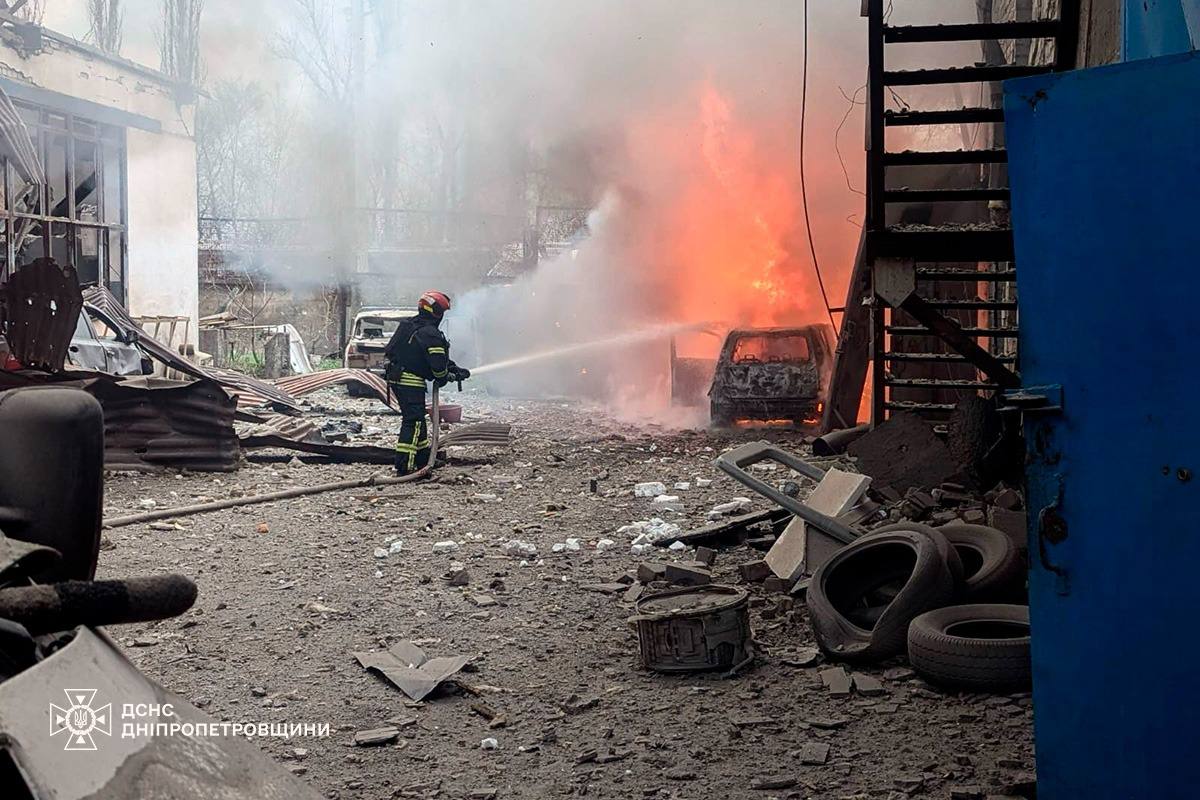 Ворог ударив по Кривому Рогу: щонайменше четверо загиблих, є поранені
