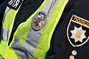 На столичному Гідропарку підлітки побили військового - двох нападників затримала поліція