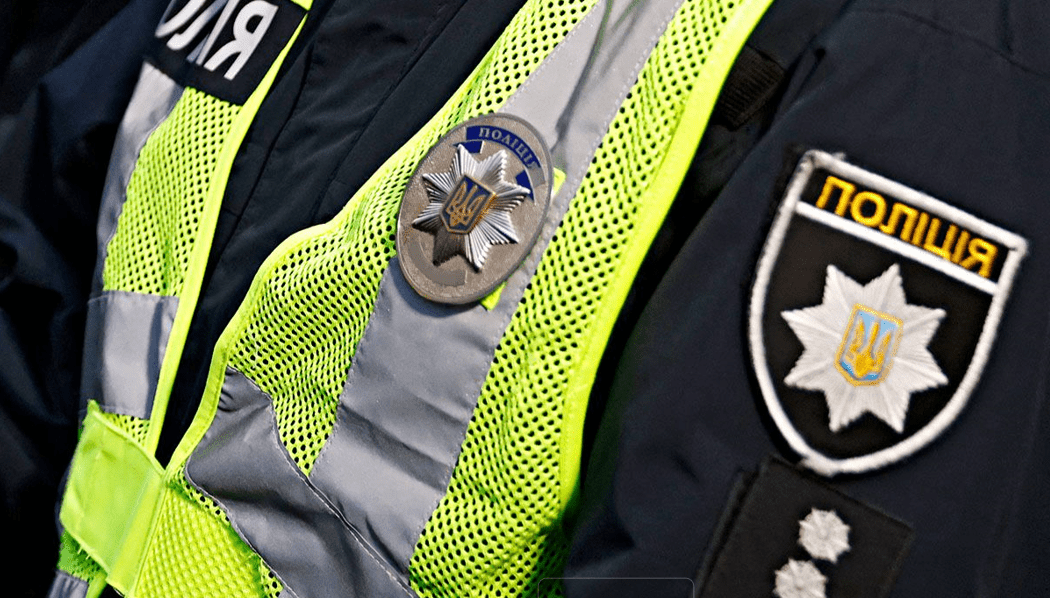 На столичному Гідропарку підлітки побили військового - двох нападників затримала поліція