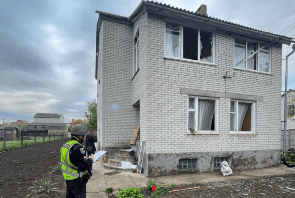 В небі України збили 66 ворожих БпЛА, на Київщині внаслідок атаки пошкоджено 6 приватних будинків В небі України збили 66 ворожих БпЛА, на Київщині внаслідок атаки пошкоджено 6 приватних будинків