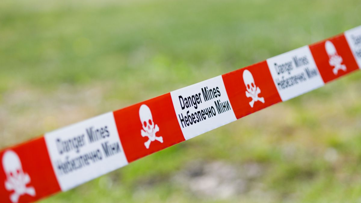 У Дарницькому районі Києва виявлено ворожі боєприпаси, вибухом поранено жінку