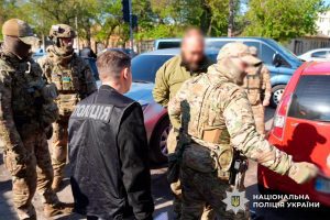 Правоохоронці затримали 66 ділків на чолі з організатором злочинної групи, яка забезпечувала наркотиками всі регіони України (фото, відео)