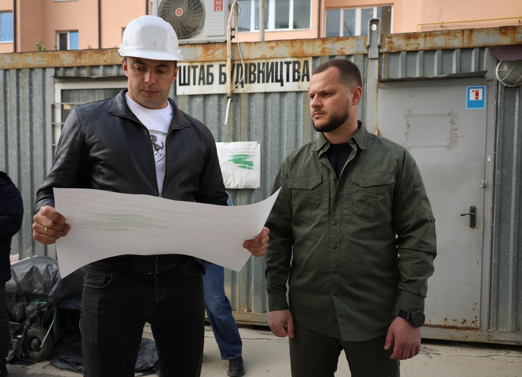 Микола Калашник проінспектував хід відбудови села Бузова