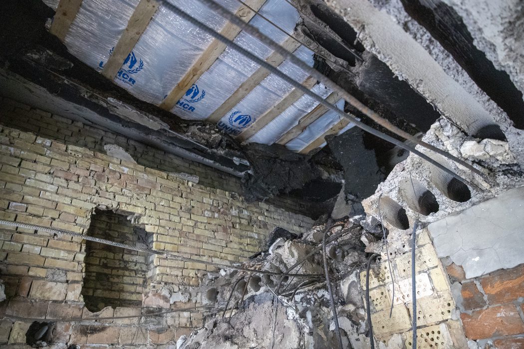 Мешканці Оболоні, житло яких пошкоджене внаслідок атаки 4 травня, подали 500 заяв на отримання матдопомоги, - КМДА