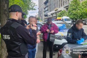 Столичні поліцейські викрили організатора схем ухилення від військової служби Столичні поліцейські викрили організатора схем ухилення від військової служби