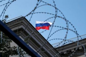 Санкції (17): Європа вдарила по тіньовому флоту й виробникам хімзброї рф Санкції (17): Європа вдарила по тіньовому флоту й виробникам хімзброї рф