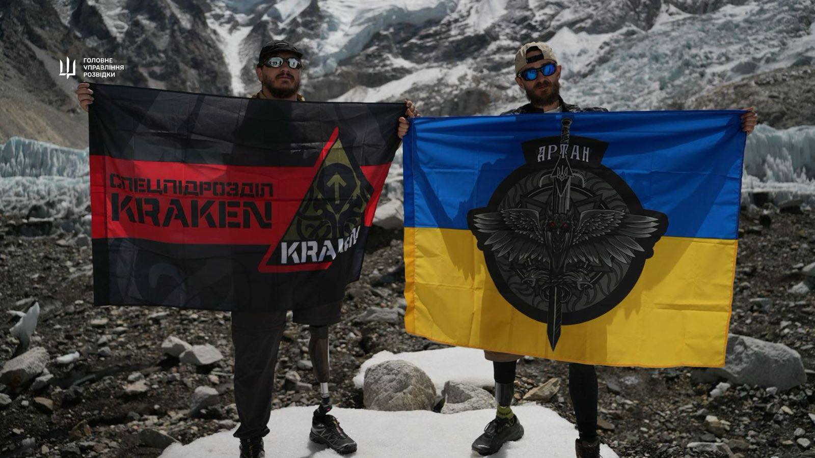 Ветерани ГУР Іван Тарн та Олександр Дашко, які мають ампутації, підкорили Гімалаї (фото)