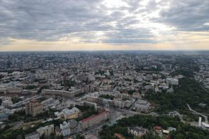 У столиці трафік на ключових напрямках дорожньої мережі в квітні збільшився на 2 тисяч автомобілів на добу У столиці трафік на ключових напрямках дорожньої мережі в квітні збільшився на 2 тисяч автомобілів на добу