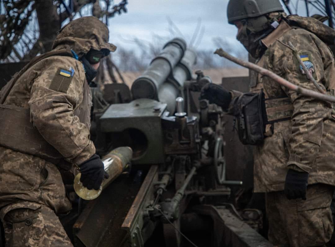 Ворог посилено атакує на чотирьох напрямках, за добу на фронті 145 боєзіткнень, - Генштаб ЗСУ