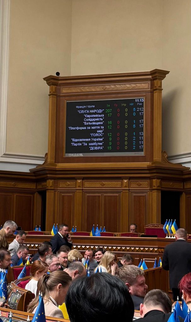 Джемілєв: світ має визнати, що путінський режим продовжує геноцидну практику рф щодо підвладних народів