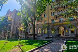Київський адвокат отримав підозру за шахрайство зі столичною нерухомістю іноземця Київський адвокат отримав підозру за шахрайство зі столичною нерухомістю іноземця