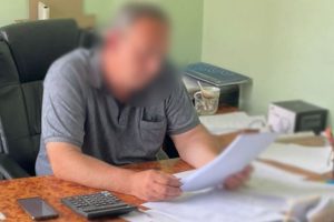 Посадовця столичного КП підозрюють у службовій недбалості за сіль Посадовця столичного КП підозрюють у службовій недбалості за сіль