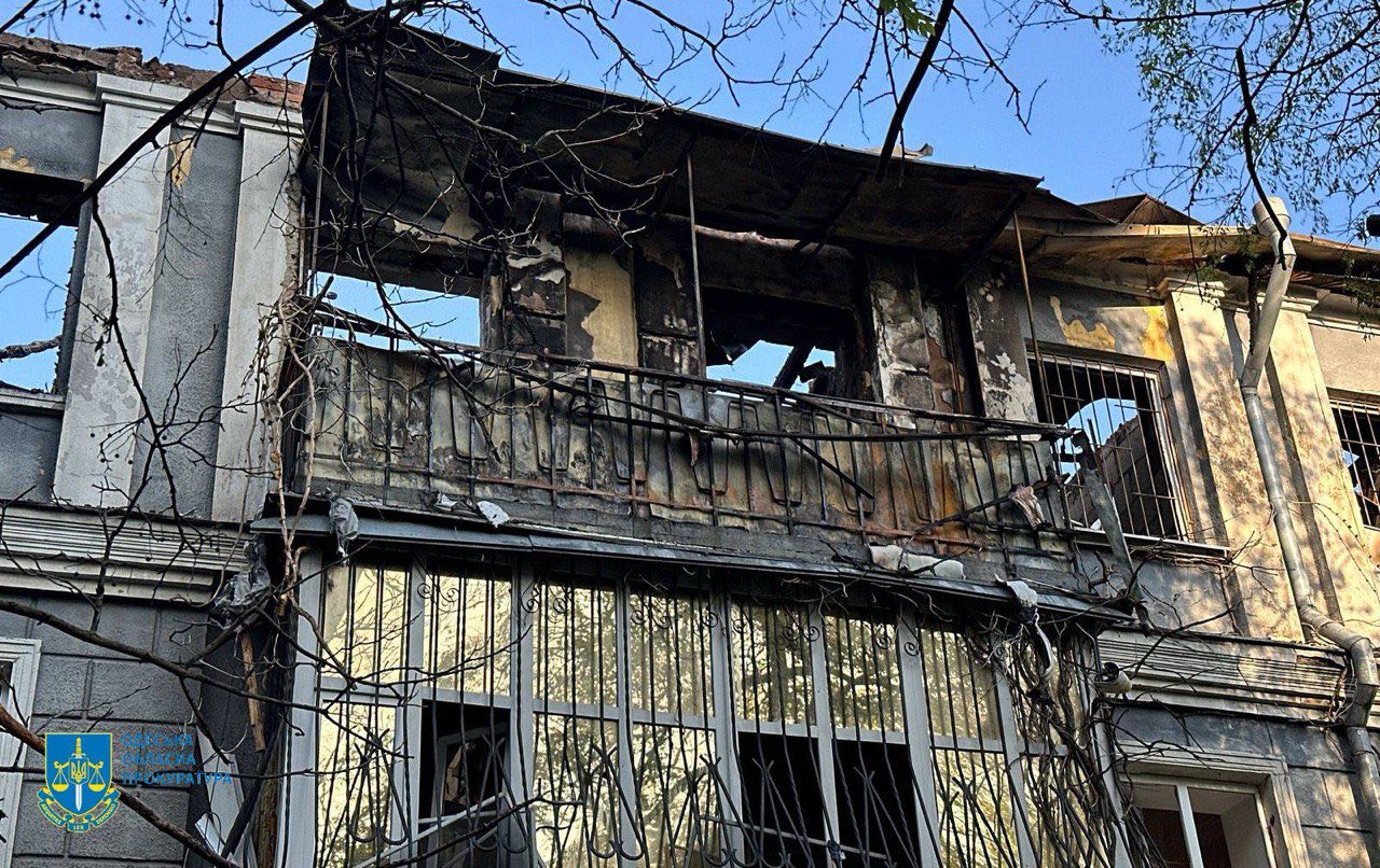 Унаслідок атаки БпЛА в Одесі двоє людей загинули, щонайменше 15 постраждали