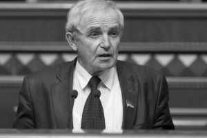 Помер народний депутат Юрій Гнаткевич, який відстоював українську ідентичність і розвивав освіту Помер народний депутат Юрій Гнаткевич, який відстоював українську ідентичність і розвивав освіту