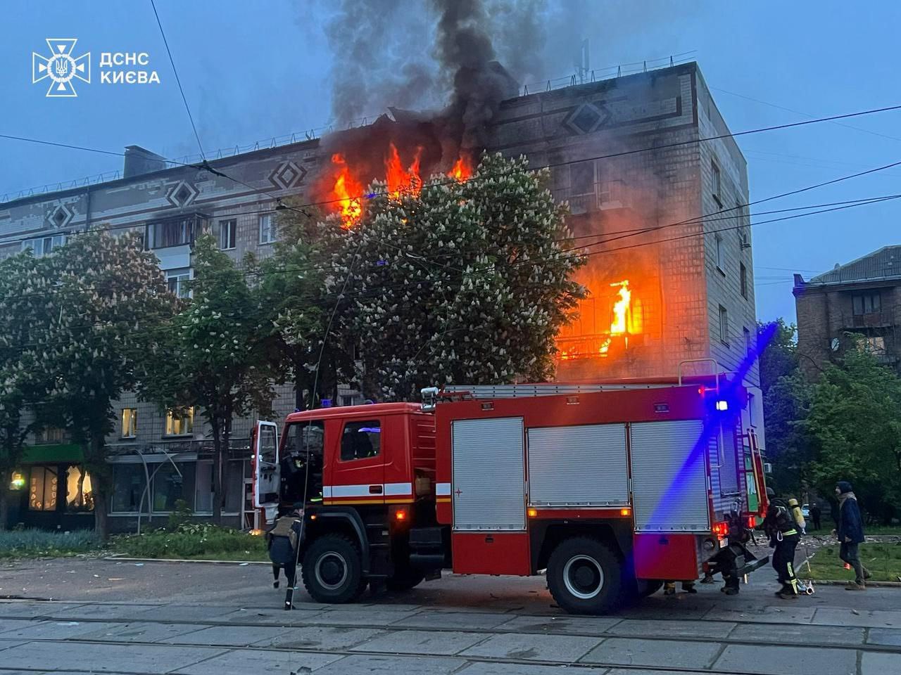 У Києві внаслідок нічної атаки дві людини загинули, серед постраждалих 4 дитини