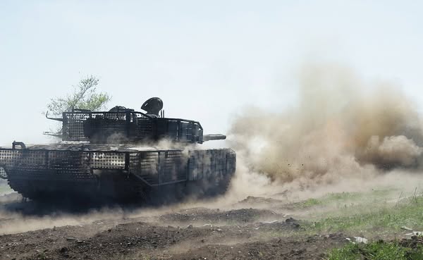 Зведення Генштабу: у другий день “російського перемир’я” на фронті мінімум 80 боїв і знов бомби на Сумщину