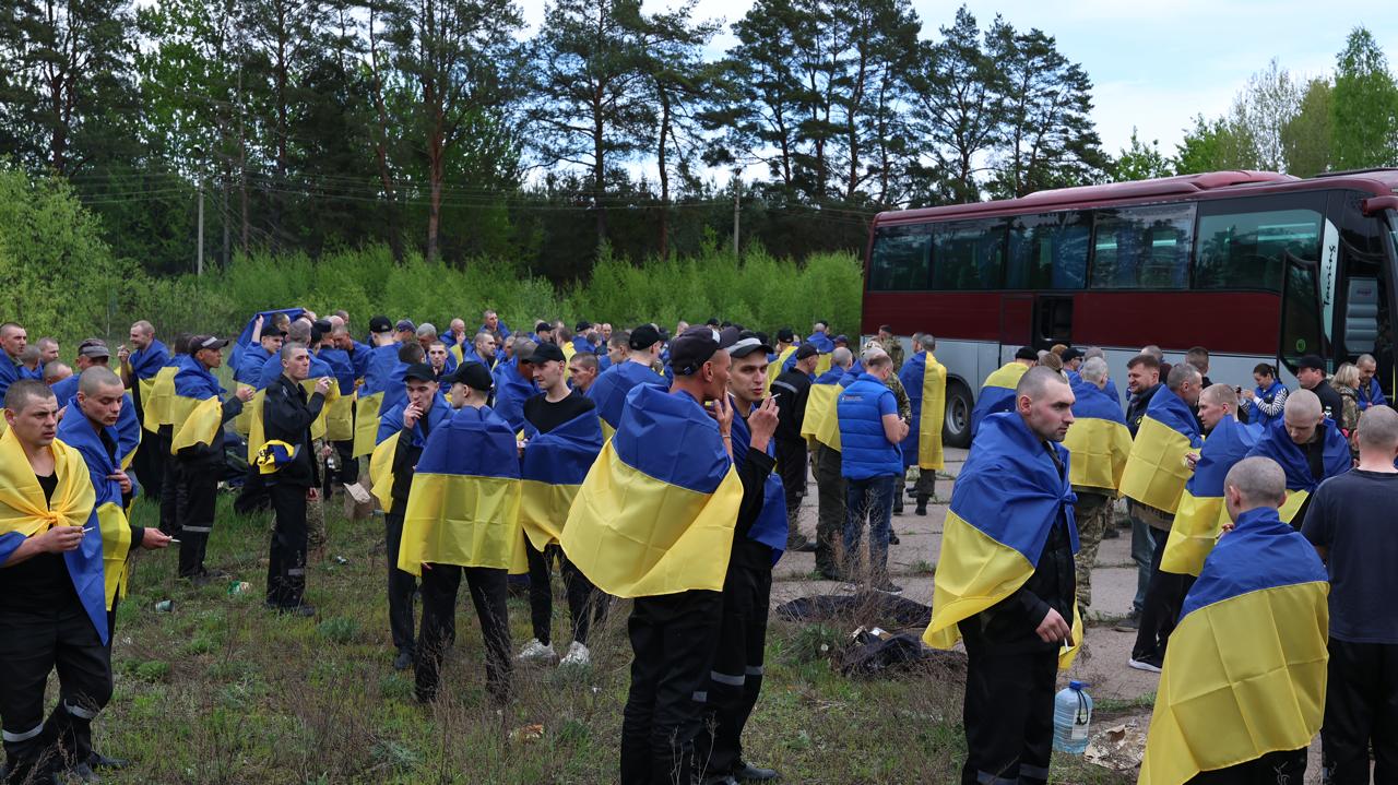 64-й обмін: ще 205 Захисників повернуто в Україну з російського полону