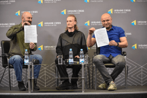 “Правий Сектор” і Коаліція корінних народів підписали Меморандум про співпрацю “Правий Сектор” і Коаліція корінних народів підписали Меморандум про співпрацю