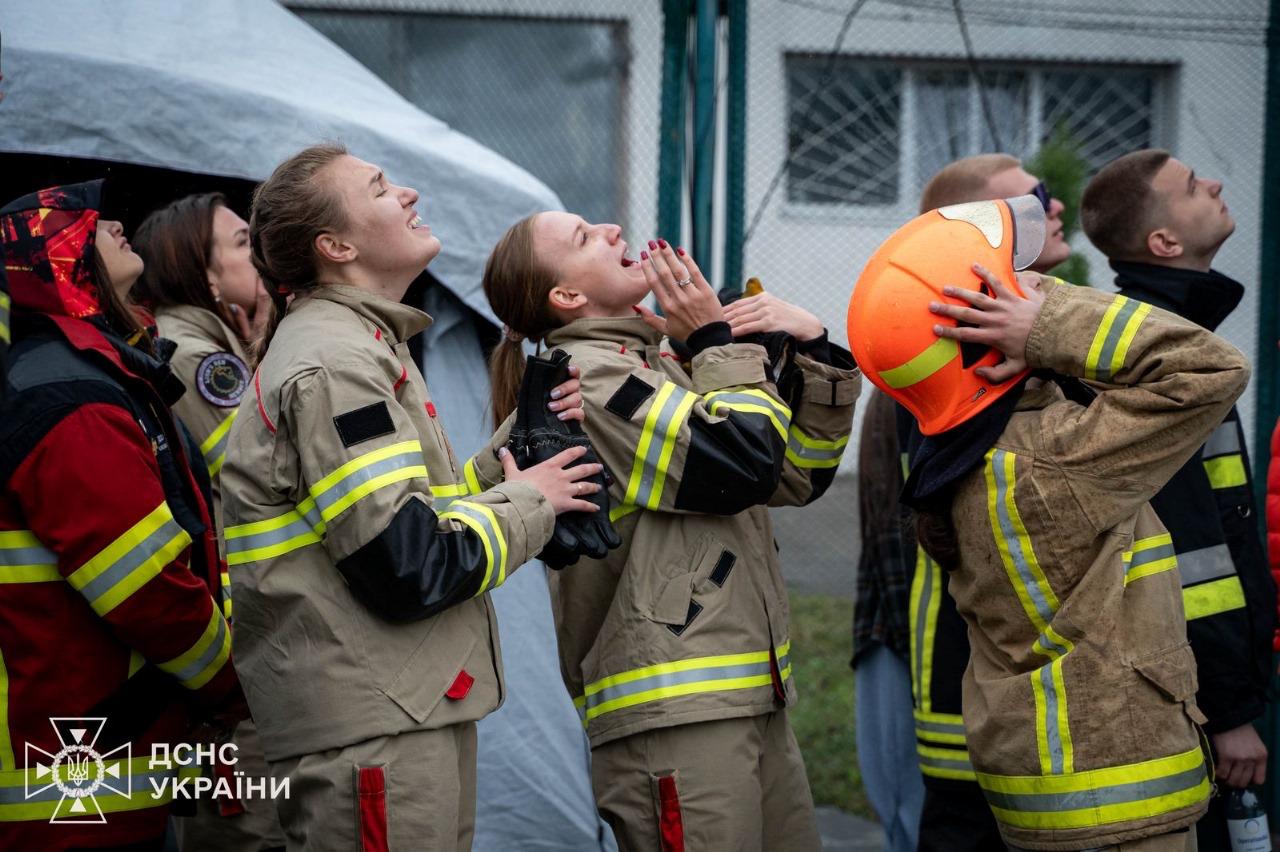Столичні надзвичайники посіли 1 місце у Чемпіонаті України “Найсильніший пожежний-рятувальник Київ-2025” (фото)