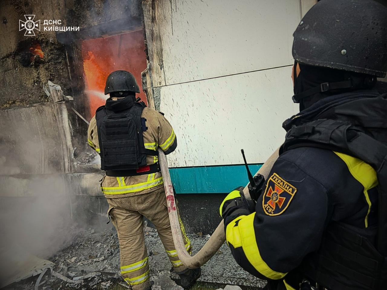 На Київщині внаслідок атаки БпЛА загинула жінка, серед поранених є дитина