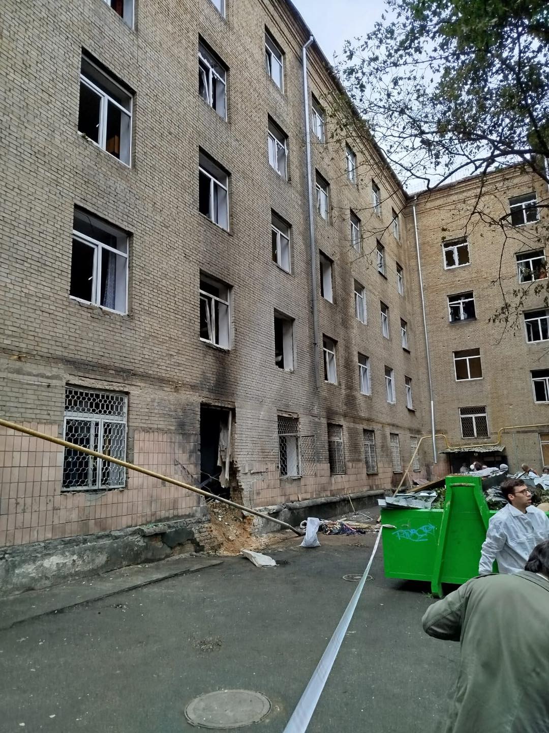 У Києві внаслідок нічної атаки БпЛА пошкоджено гуртожитки КНУ Тараса Шевченка
