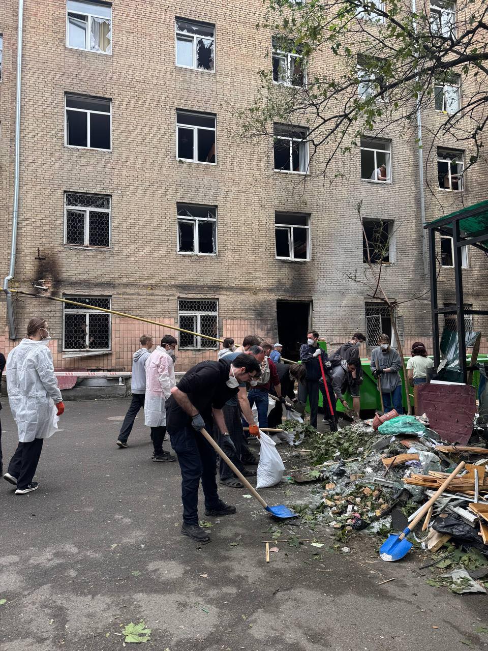 У Києві внаслідок нічної атаки БпЛА пошкоджено гуртожитки КНУ Тараса Шевченка