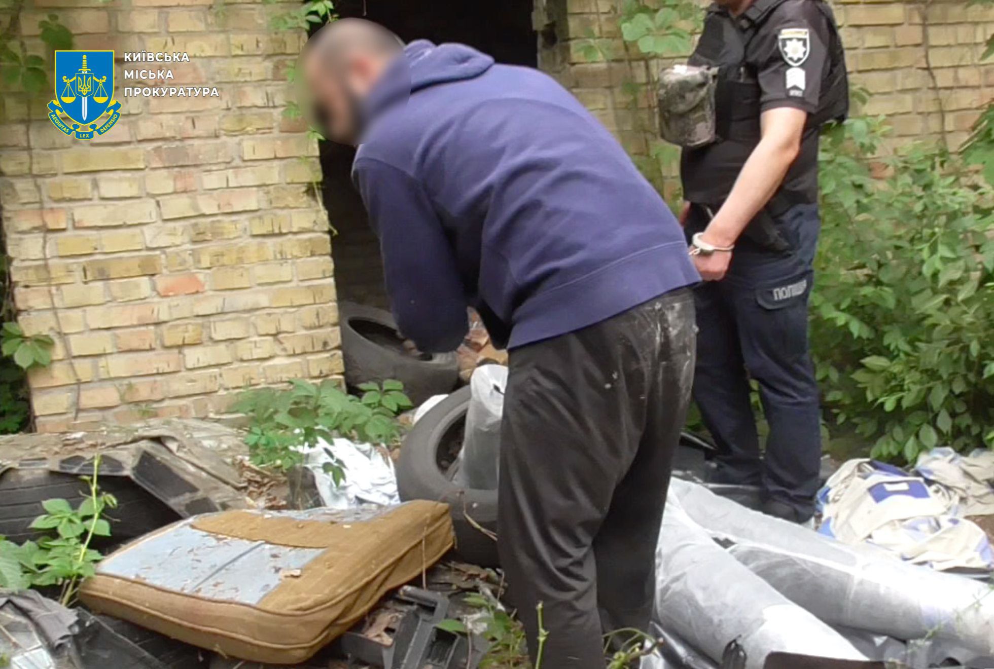У Києві до довічного позбавлення волі засудили громадянина Узбекистану за вбивство 11 людей (фото)
