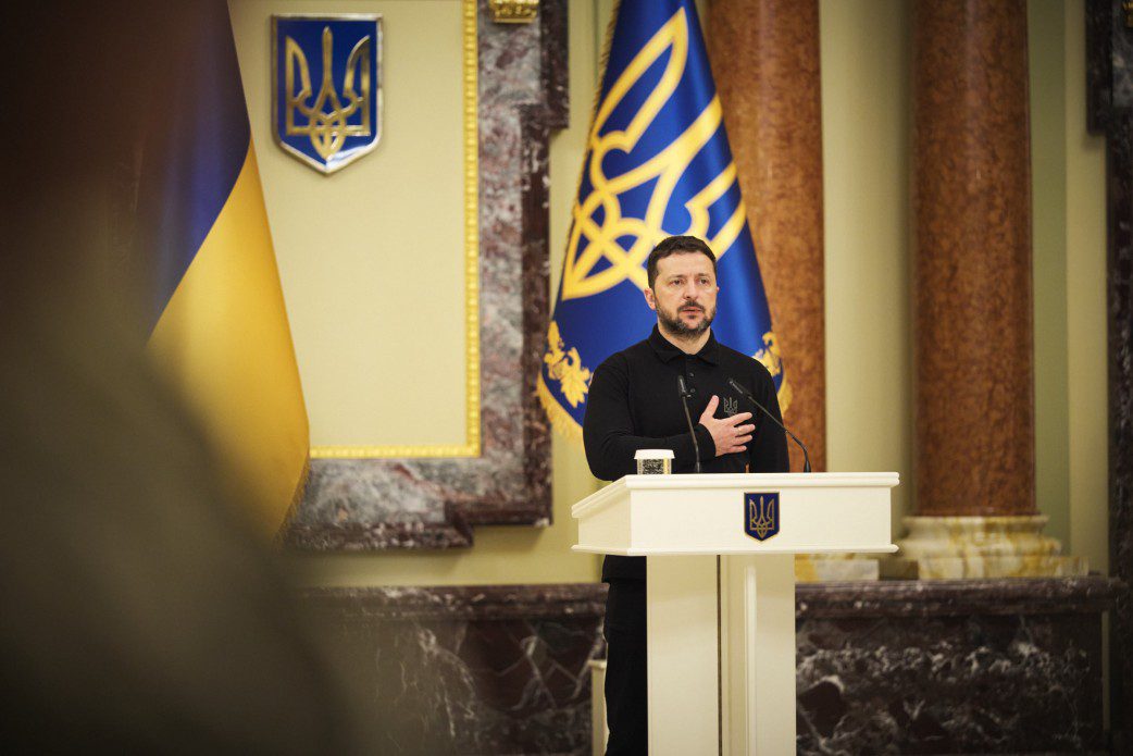 Президент присвоїв звання Героя України главі СБУ Малюку та ще 11 захисникам