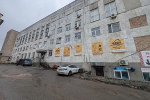 Фонд держмайна виставив на приватизацію будівлю авторемонтного заводу у Києві