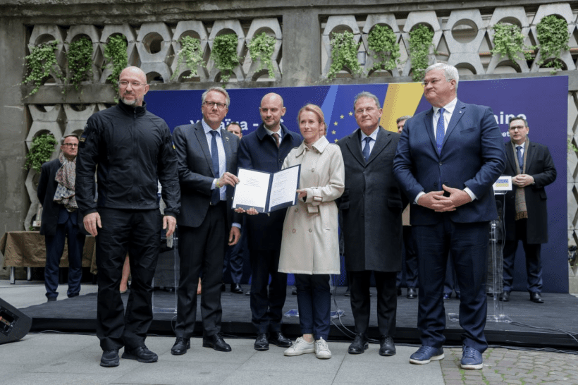 ЄС збирається виділити майже 2 млрд євро на зброю Україні за рахунок росактивів