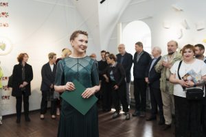 “Жити будемо ми”: у Києві відкрили виставку, присвячену національній єдності і силі пам’яті