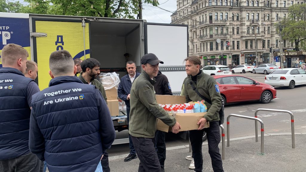 На Житньому ринку провели толоку в межах міського двомісячника з благоустрою 