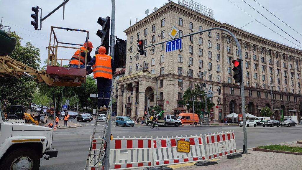 7 травня на перехресті Хрещатику і Прорізної не працюватимуть світлофори