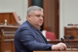 У 2024 році сімʼя Андрія Крищенка подвоїла доходи: на що живе заступник голови КМДА під час служби в Нацгвардії У 2024 році сімʼя Андрія Крищенка подвоїла доходи: на що живе заступник голови КМДА під час служби в Нацгвардії
