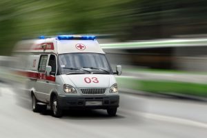 На Київщині вандали пошкодили медичні автомобілі На Київщині вандали пошкодили медичні автомобілі