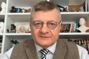 Зеленський ввів санкції проти власника онлайн-казино Пуніна, екснардепа Мосійчука та сина Богуслаєва Зеленський ввів санкції проти власника онлайн-казино Пуніна, екснардепа Мосійчука та сина Богуслаєва