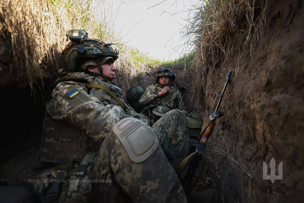 Володимир Зеленський: «Україна стоїть, доки стоїть піхота» (фото)